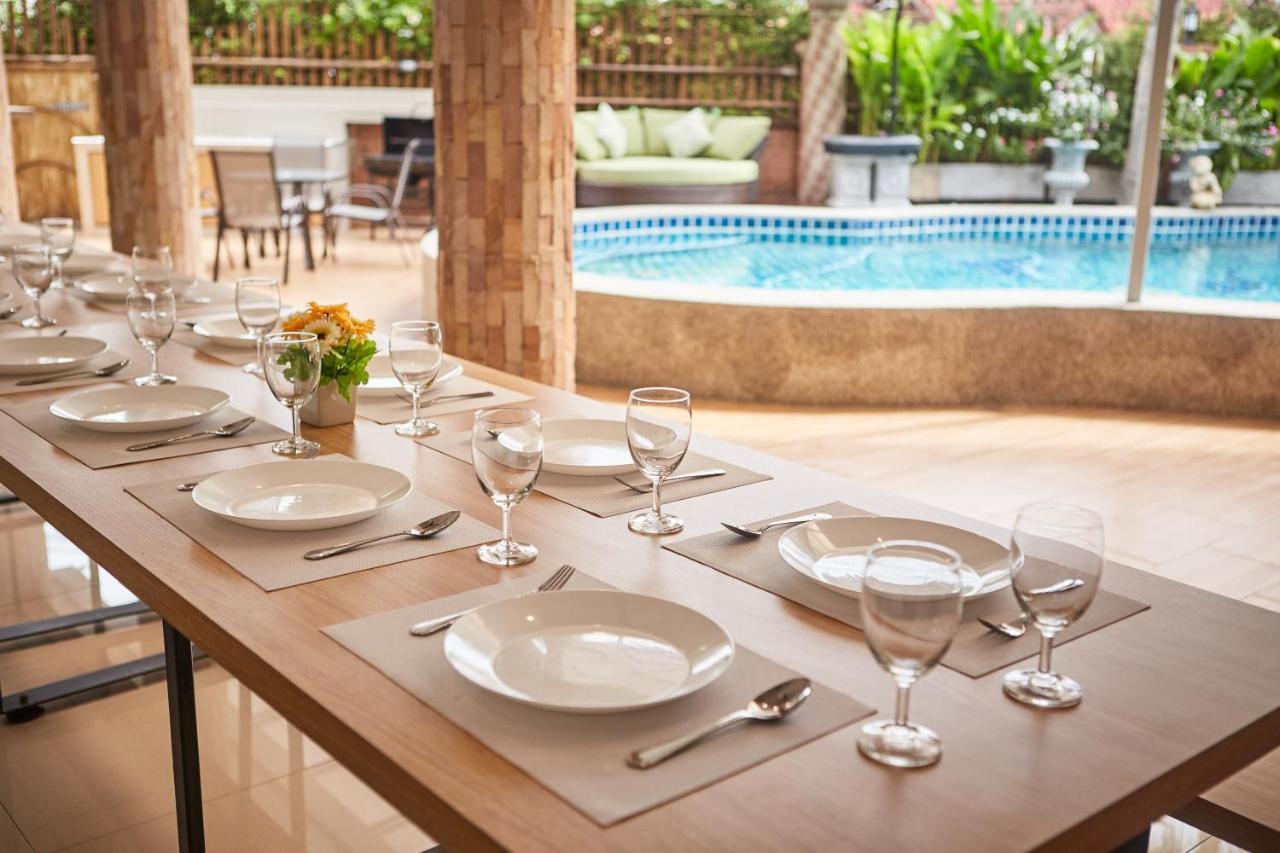 Siam Gala Villa Pattaya Bagian luar foto