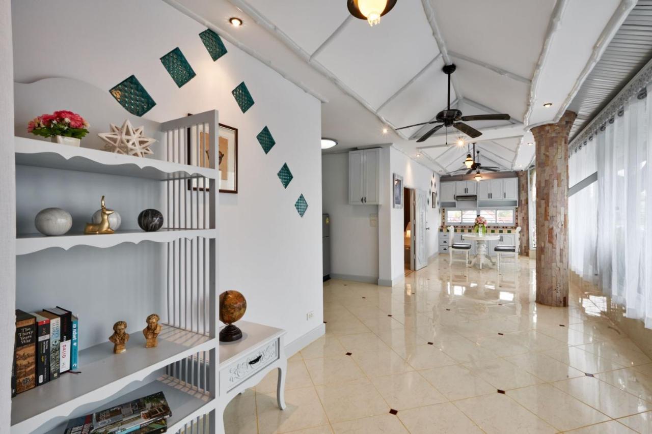 Siam Gala Villa Pattaya Bagian luar foto